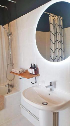 Domaine Lapeze Apartman Montcuq Szoba fotó